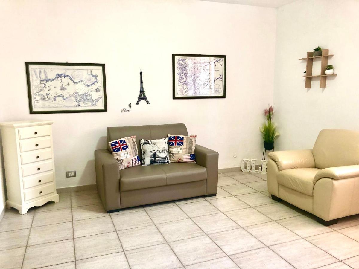 La Maison De Famille Appartamento Indipendente Con Cucina E Lavatrice Olbia Exterior photo